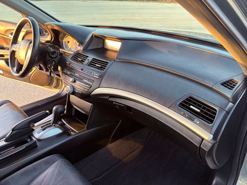 Used 2008 Honda Accord EX-L image 29