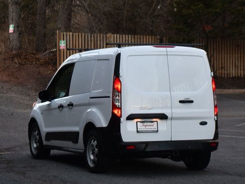Used 2019 Ford Transit Connect XL image 4