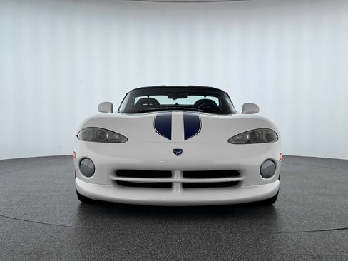 Used 1996 Dodge Viper RT/10 image 10