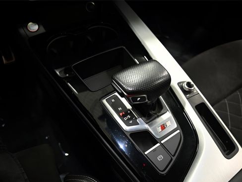 Used 2021 Audi S4 Premium w/ Convenience Package image 22