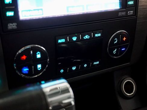 Used 2009 HUMMER H2 Luxury AWD/4WD image 42