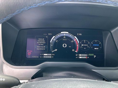 Used 2025 Toyota Sequoia Platinum AWD/4WD image 13