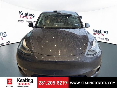 Used 2024 Tesla Model Y Performance image 2