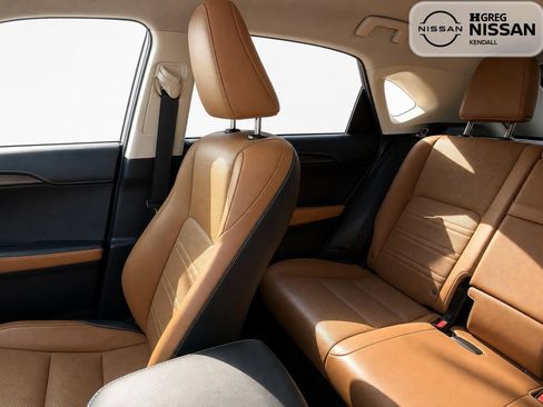 Used 2018 Lexus NX 300 FWD w/ Premium Package image 14