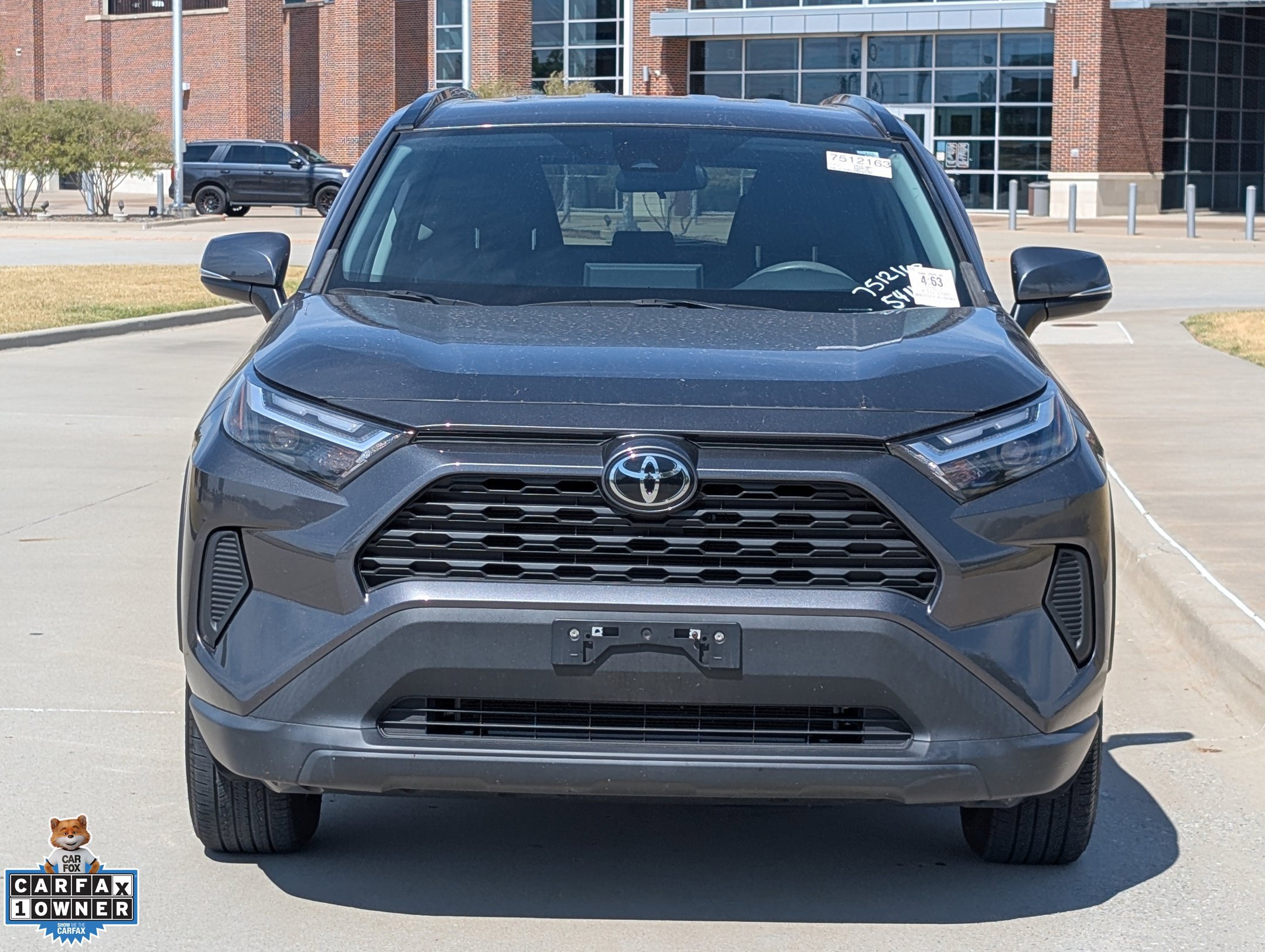 Used 2022 Toyota RAV4 XLE AWD/4WD image 10