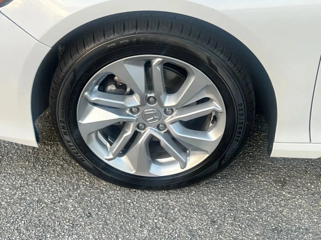 Used 2021 Honda Accord LX image 30