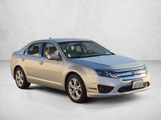 Used 2012 Ford Fusion SE FWD image 3