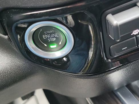 Certified 2024 Chevrolet Silverado 2500 LTZ w/ LTZ Convenience Package image 13