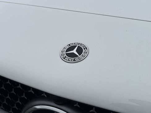 Used 2025 Mercedes-Benz CLA 250 4MATIC image 24