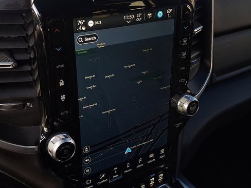 Used 2023 RAM 1500 Big Horn image 16