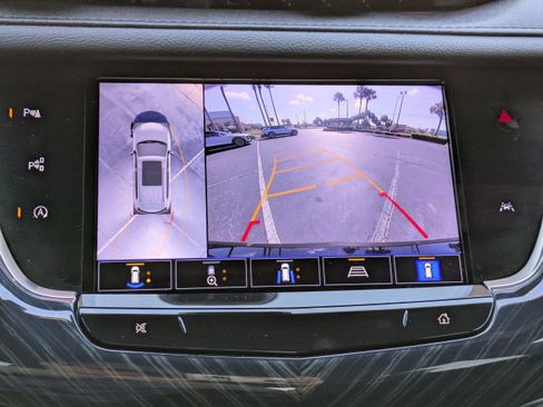 Certified 2023 Cadillac XT6 Premium Luxury w/ Technology Package image 29