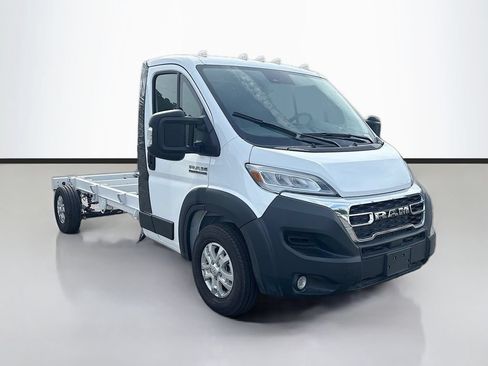 Used 2025 RAM ProMaster 3500 w/ Quick Order Package 22G SLT FWD image 33