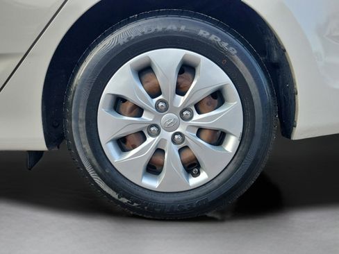 Used 2017 Hyundai Accent SE image 29