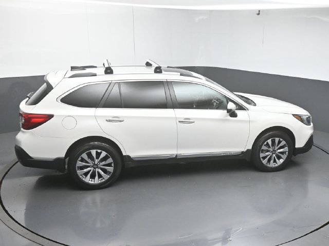 Used 2019 Subaru Outback 3.6R Touring w/ Popular Package #3A AWD/4WD image 49
