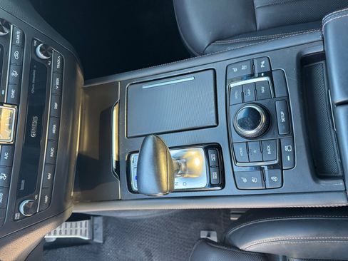 Used 2020 Genesis G80 3.3T Sport image 15