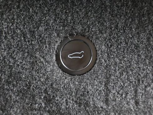 Used 2021 Tesla Model S Long Range image 22