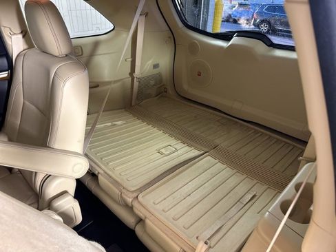 Used 2017 Toyota Highlander Limited image 29