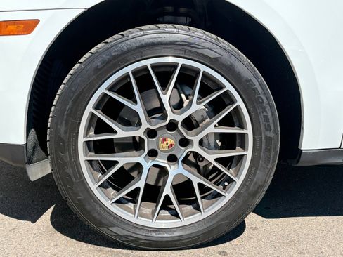 Used 2016 Porsche Macan S AWD/4WD image 11