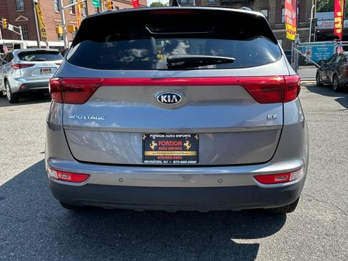 Used 2019 Kia Sportage EX w/ Option Group 040 AWD/4WD image 6