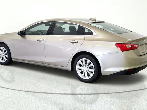 Used 2024 Chevrolet Malibu LT FWD image 4