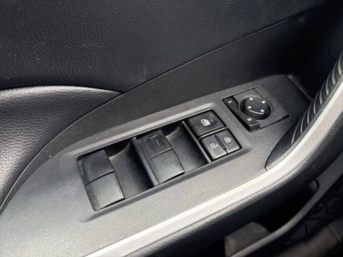 Certified 2020 Toyota RAV4 LE image 21