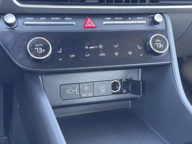 Used 2024 Hyundai Sonata SEL FWD image 29