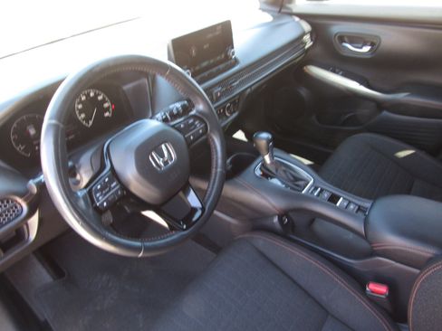 Certified 2023 Honda HR-V Sport image 15