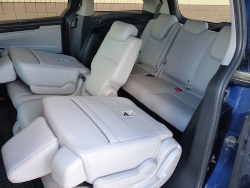 Used 2024 Honda Odyssey Touring image 23