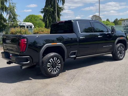 New 2025 GMC Sierra 3500 Denali Ultimate image 79