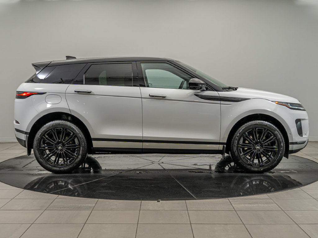 New 2026 Land Rover Range Rover Evoque S AWD/4WD image 4