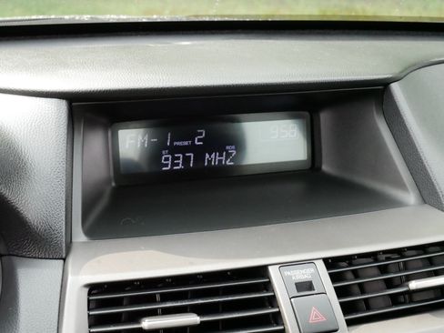 Used 2011 Honda Accord SE image 22
