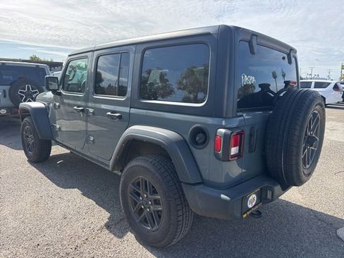 Used 2024 Jeep Wrangler Unlimited Sport AWD/4WD image 7