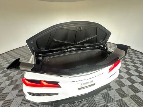Used 2023 Chevrolet Corvette Z06 w/ Z07 Performance Package RWD image 20