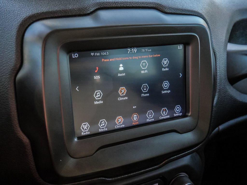 Used 2021 Jeep Renegade Latitude AWD/4WD image 35