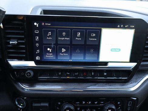 Used 2024 Chevrolet Silverado 2500 LTZ w/ LTZ Premium Package image 8