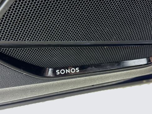 Used 2022 Audi Q3 2.0T Premium Plus w/ Premium Plus Package image 4