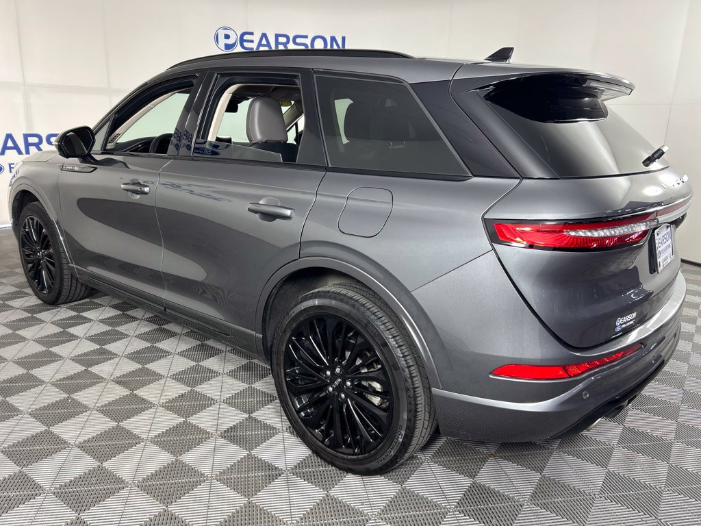 Used 2023 Lincoln Corsair Reserve w/ Equipment Group 201A AWD/4WD image 6