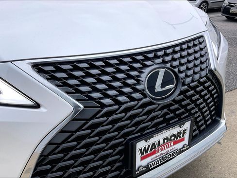 Used 2022 Lexus RX 350 AWD w/ Premium Package image 35
