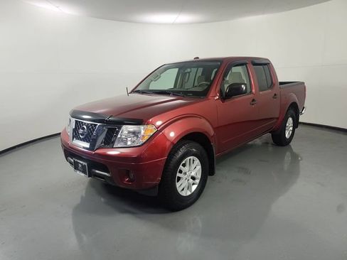 Used 2018 Nissan Frontier SV w/ Value Truck Package RWD image 2