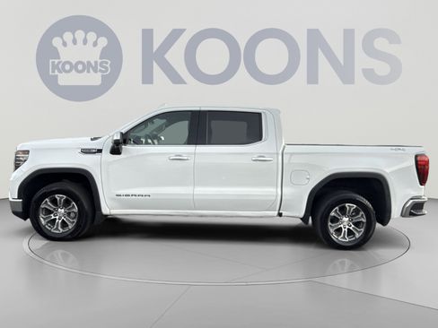 Used 2025 GMC Sierra 1500 SLT AWD/4WD image 2
