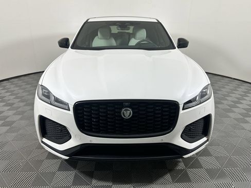 Used 2026 Jaguar F-PACE R-Dynamic S image 5