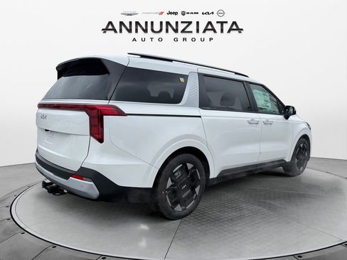 New 2026 Kia Carnival EX image 5