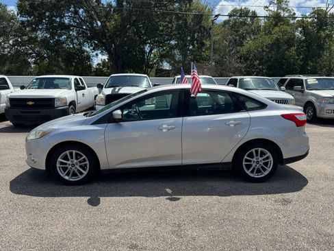 Used 2012 Ford Focus SE FWD image 9