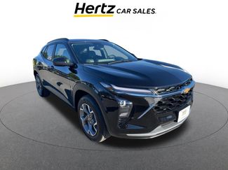 Used 2025 Chevrolet Trax LT w/ LT Convenience Package video 1