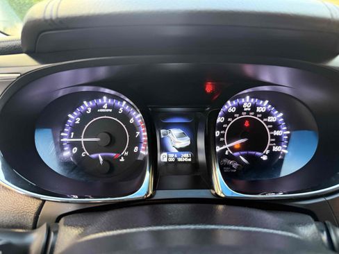 Used 2014 Toyota Avalon Limited image 43