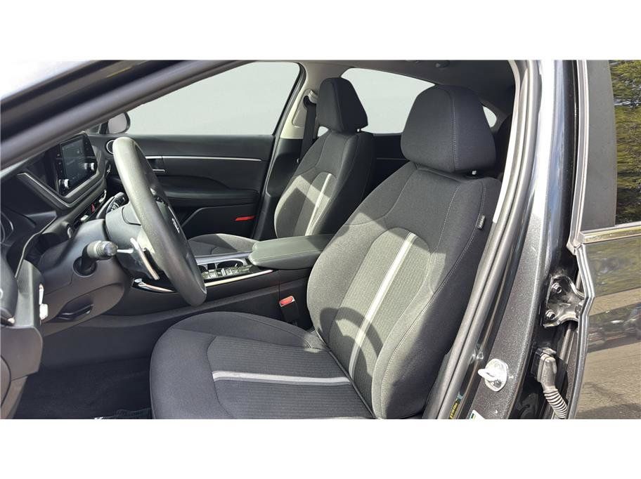 Used 2021 Hyundai Sonata Blue FWD image 17