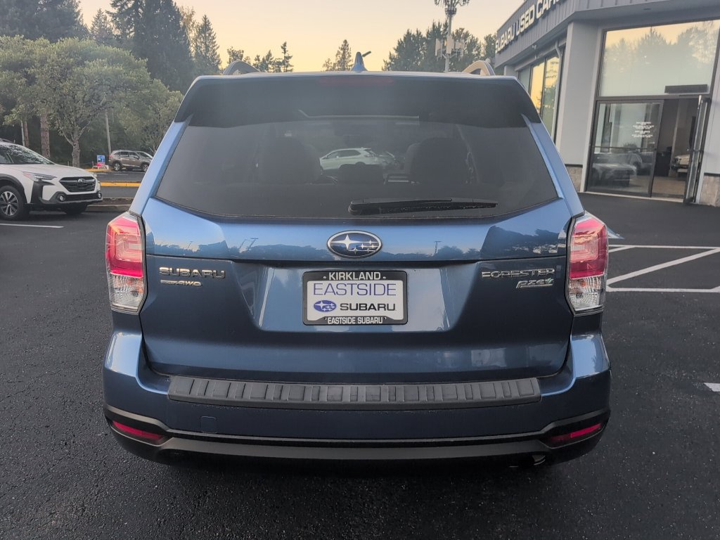 Used 2017 Subaru Forester 2.5i Premium AWD/4WD image 6