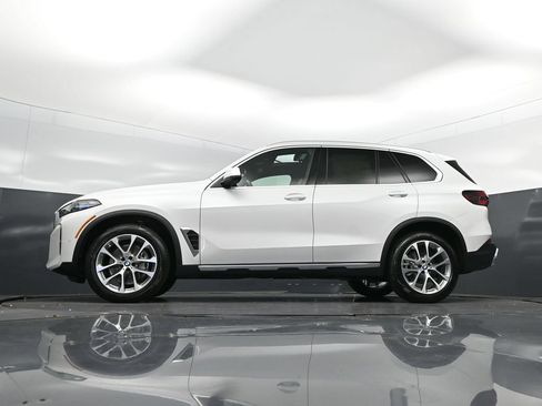 New 2026 BMW X5 xDrive40i w/ Climate Comfort Package AWD/4WD image 39