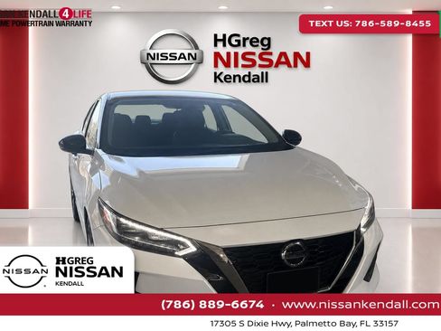 Used 2023 Nissan Sentra SR w/ SR Premium Package FWD image 1