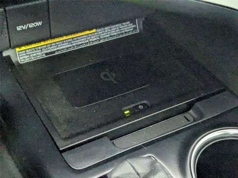 Certified 2020 Toyota Camry XSE FWD image 25